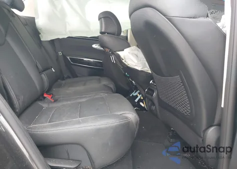 2025 Genesis Gv70 2.5T Awd z USA, uszkodzony, nr VIN KMUMADTBXSU212674